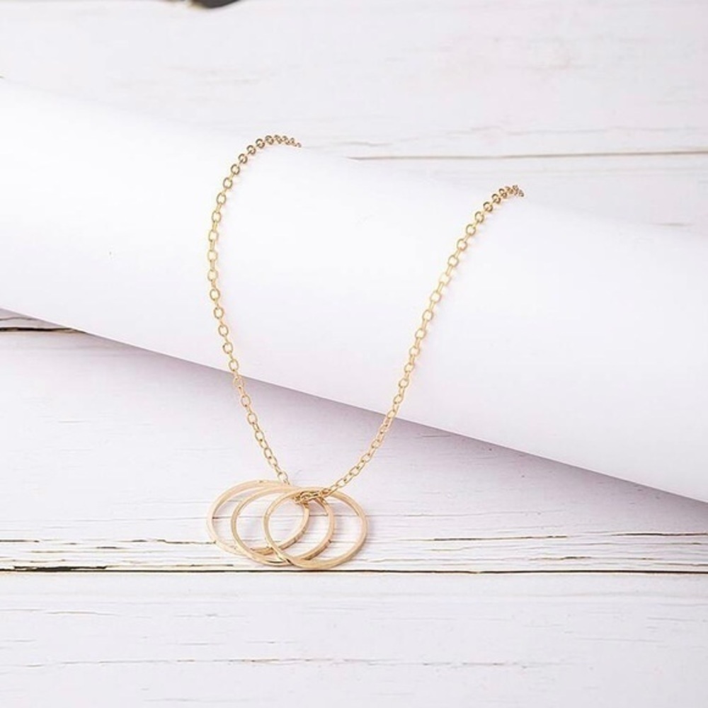 3/$30 💛 Multi Loop Necklace - Picture 3 of 4